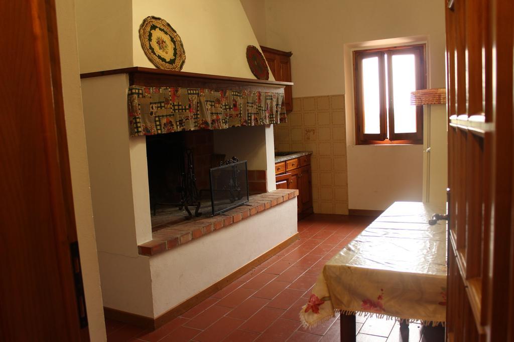 מונטאיונה Da Tilli Alla Fornace - Agriturismo חדר תמונה